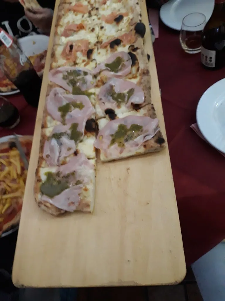 Menu_Hotel Ristorante Pizzeria Il Casale di D'avalos_Tiriolo_image_8