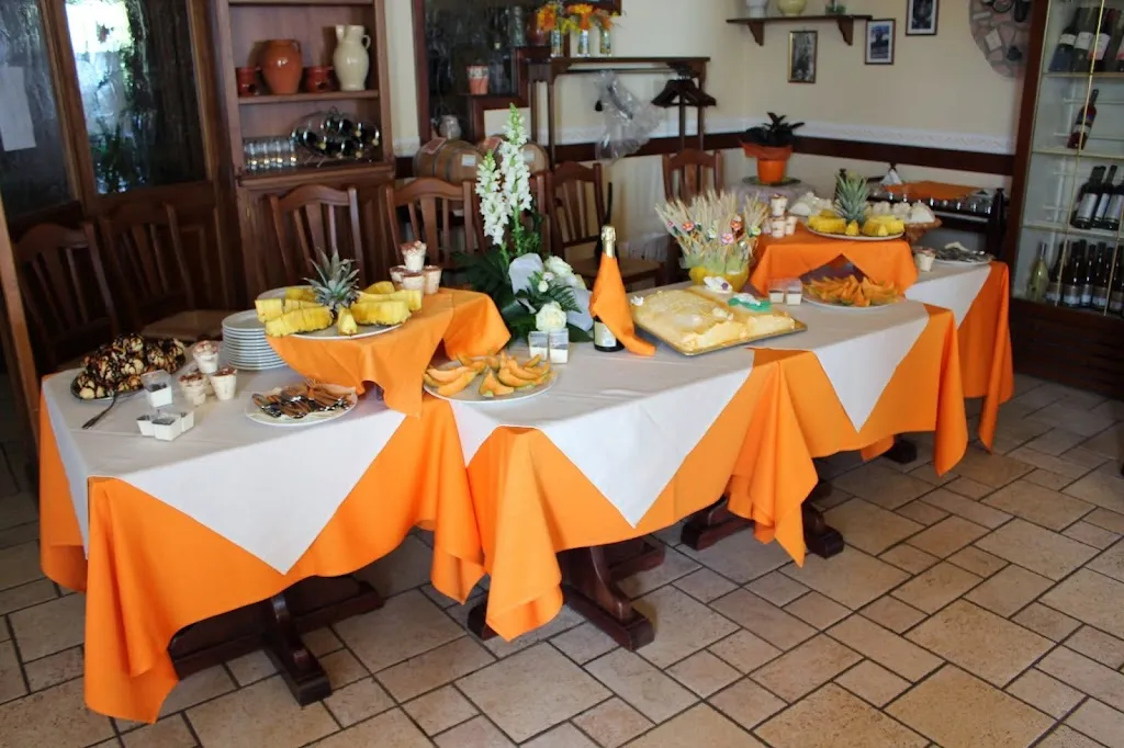 Hotel Ristorante Pizzeria Il Casale di D'avalos_Tiriolo_slider_image_3