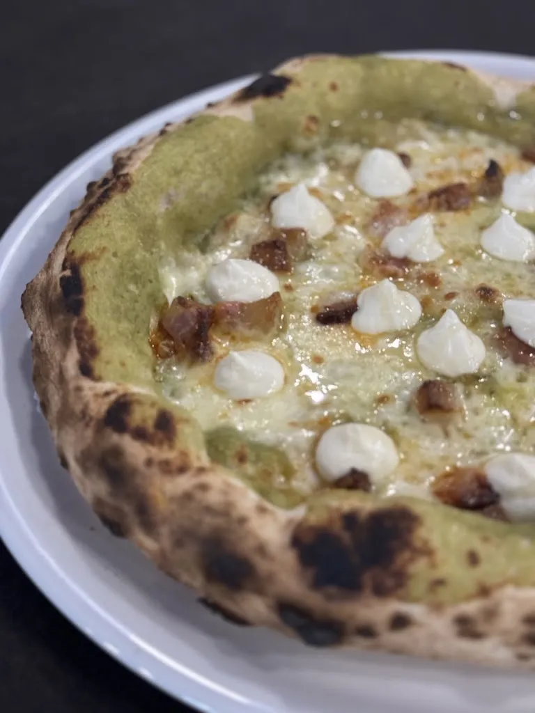 IDRO Pizzeria_Tiriolo_slider_image_2