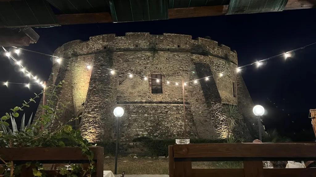 Alesia Commisso_Il Conte Di Melissa_Torre Melissa_review