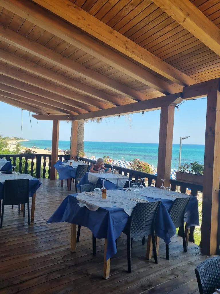 Ristorante pizzeria il Saraceno restaurant in Torre Melissa