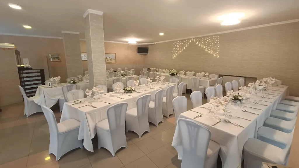 Ristorante Pizzeria Al Cantone restaurant in Gioia dei Marsi