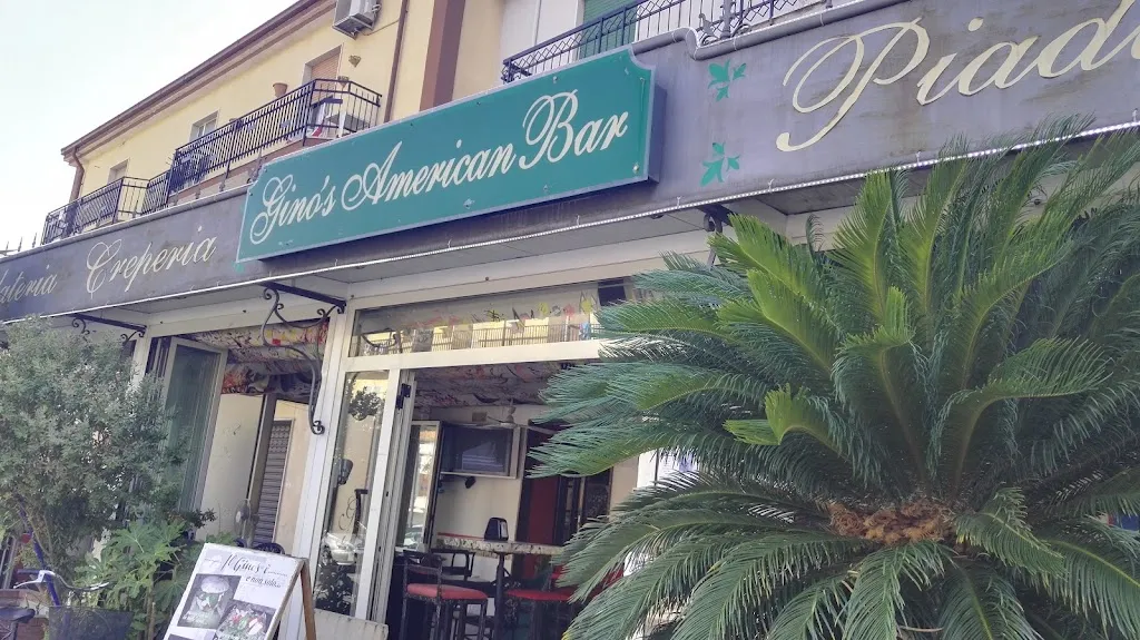 Gino's American Bar restaurant in Tortora