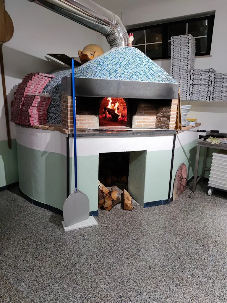 Nicola_Pizzeria Calyps _Tortora_review