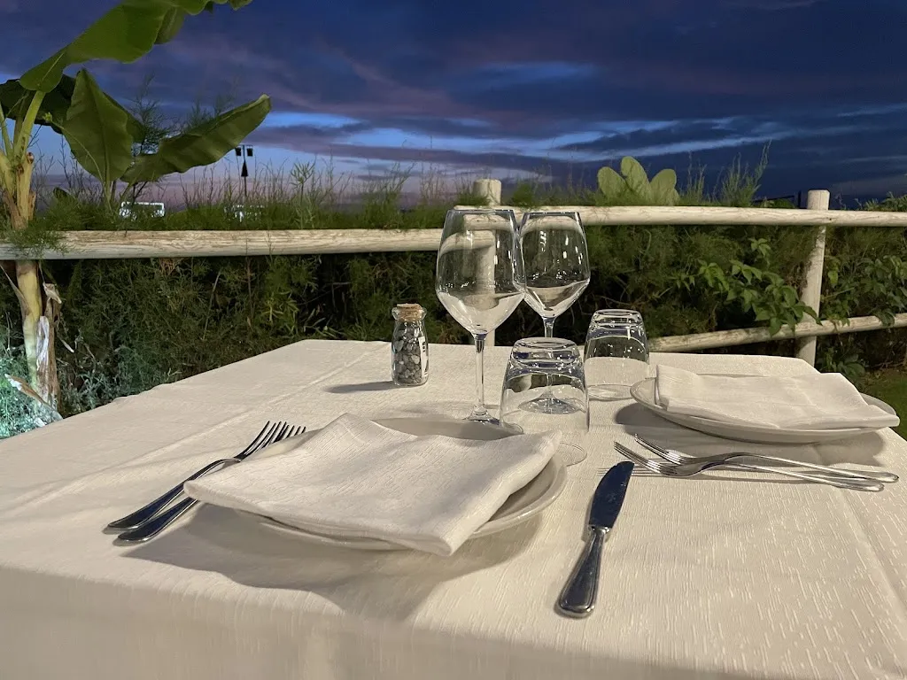 Michela Paulon_L'altro lato beach_Tortora Marina_review