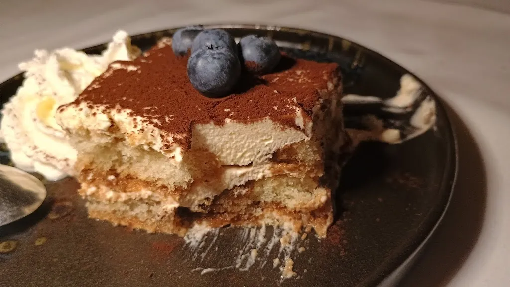 J Hanley_Ristorante Pizzeria Chistè Trento_Trenta_review