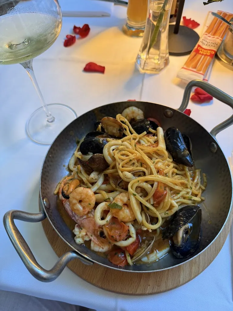 Adina Imanbayeva_Ristorante Pizzeria Chistè Trento_Trenta_review