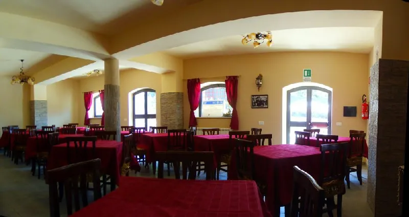 Agriturismo villa cristina_Varapodio_slider_image_1