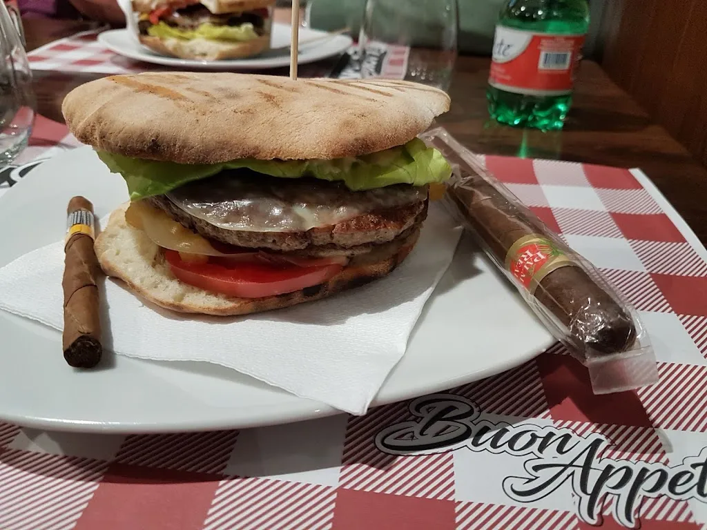 Bar Paninoteca Pennetteria Black Out_Verbicaro_slider_image_3