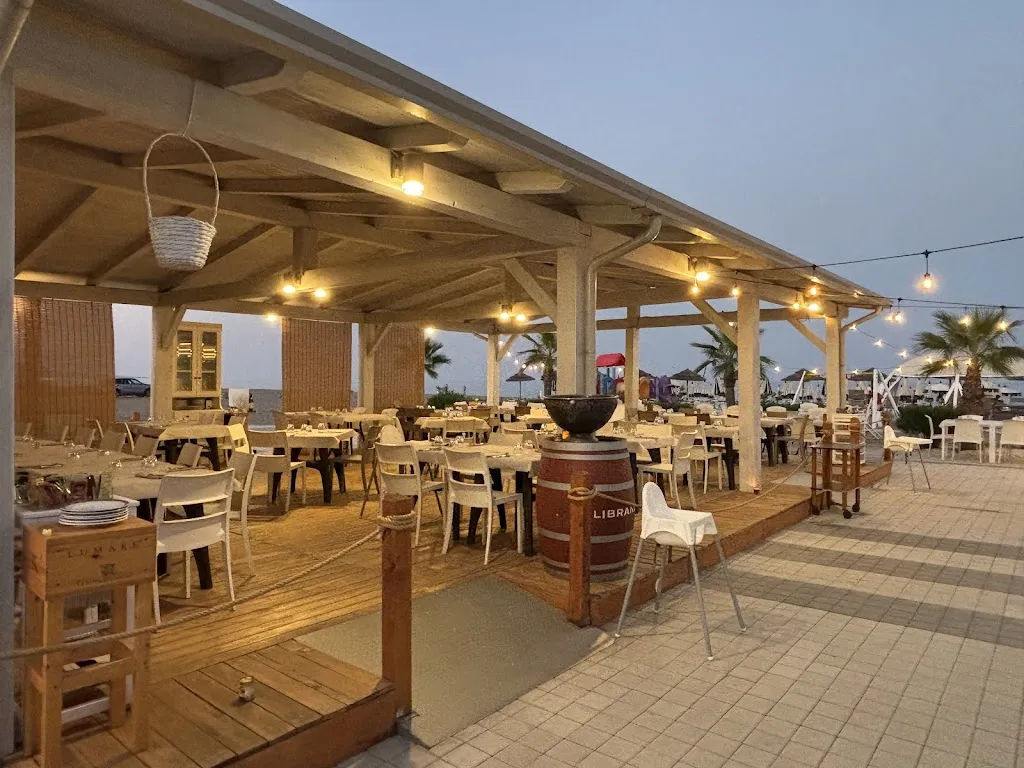 Ristorante LA FONTE BEACH restaurant in Villapiana