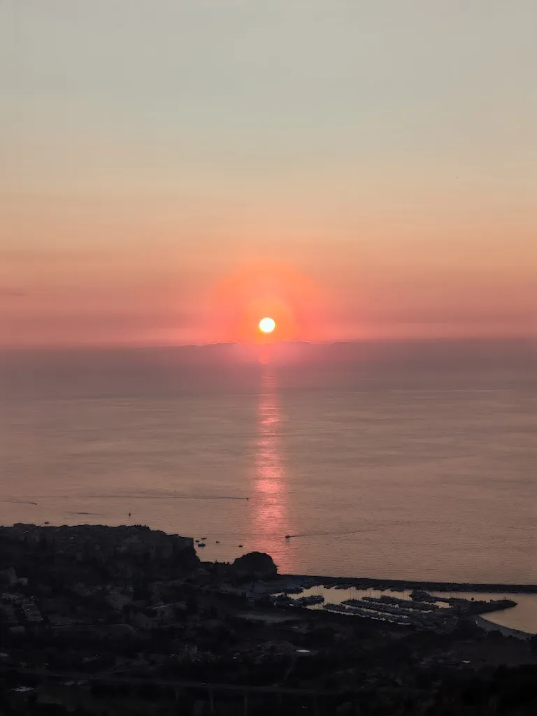 Andrea C._Mó vidi_Zaccanopoli_review