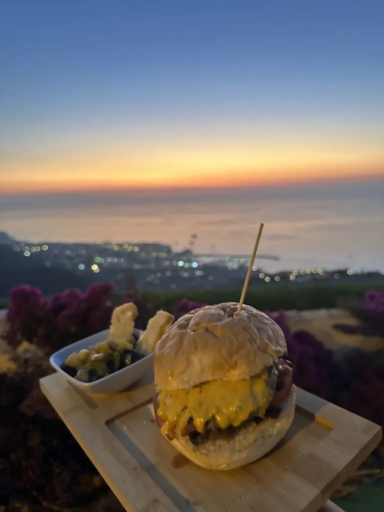 Mó vidi restaurant in Zaccanopoli