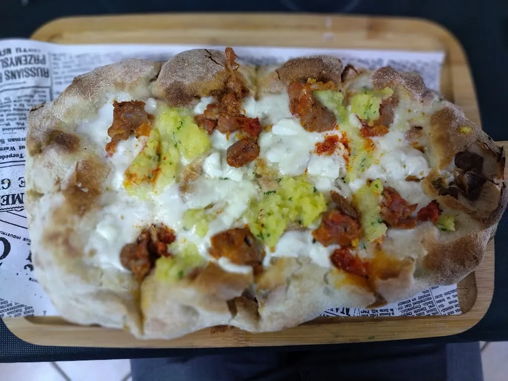 Marco Tesauri_VOGLIA Pinseria Romana - Villapiana_Trebisacce_review