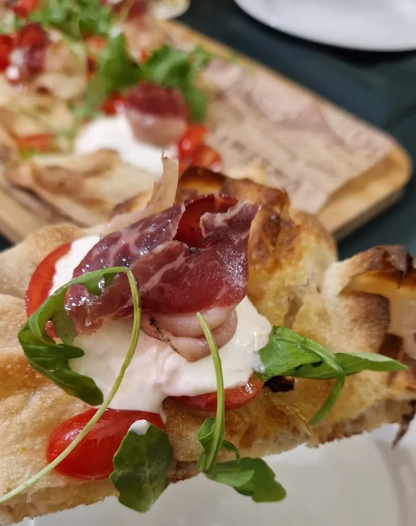 VOGLIA Pinseria Romana - Villapiana_Trebisacce_slider_image_3