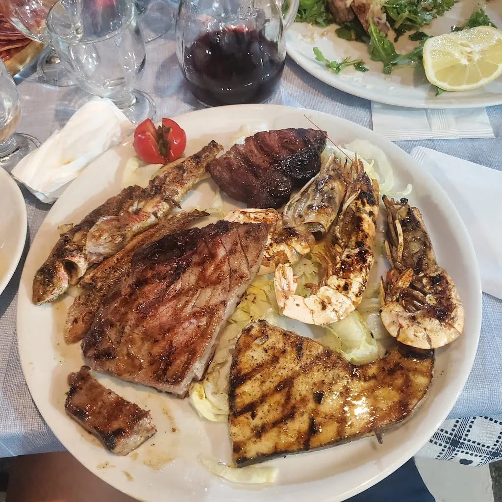 R GONZALEZ_Lido Capri - 