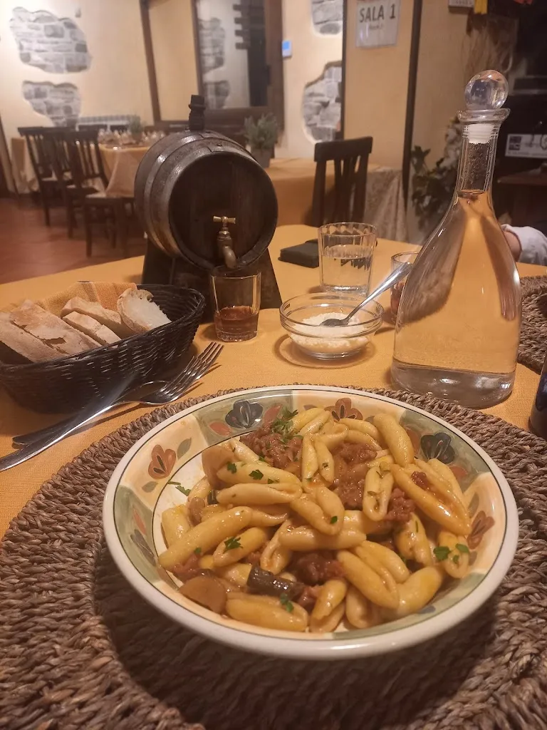 Roisin Dennany_Ristorante Tipico Trebisacce - Albidona Terre di Levidonia_Trebisacce_review
