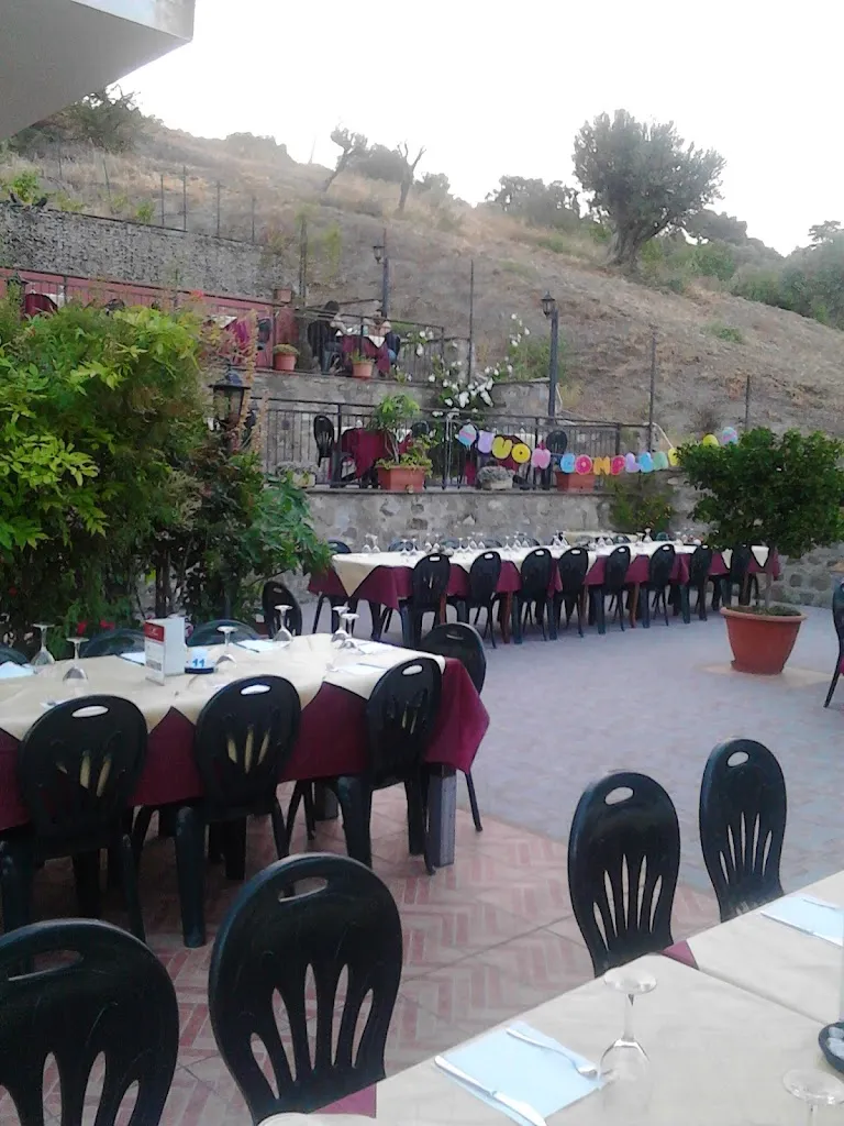 Il Giardino delle Rose_Trebisacce_slider_image_1