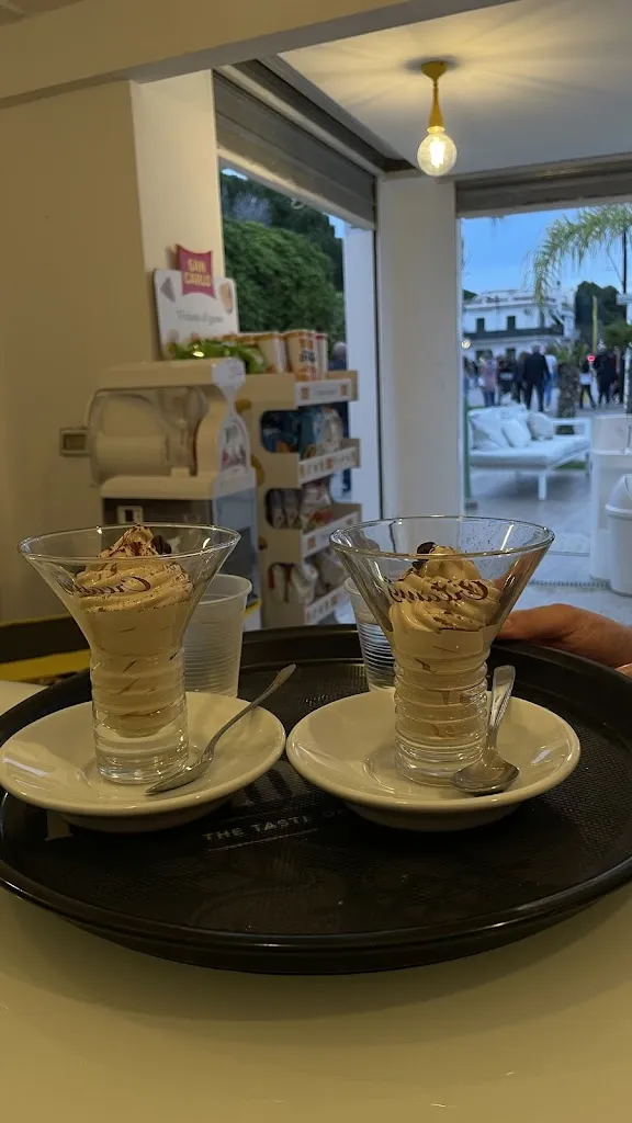 Lido Dei Gabbiani restaurant in Trebisacce