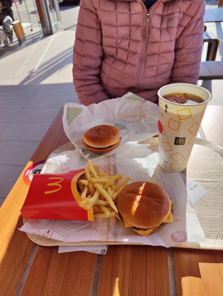 Menu_McDonald's_Zumpano_image_7