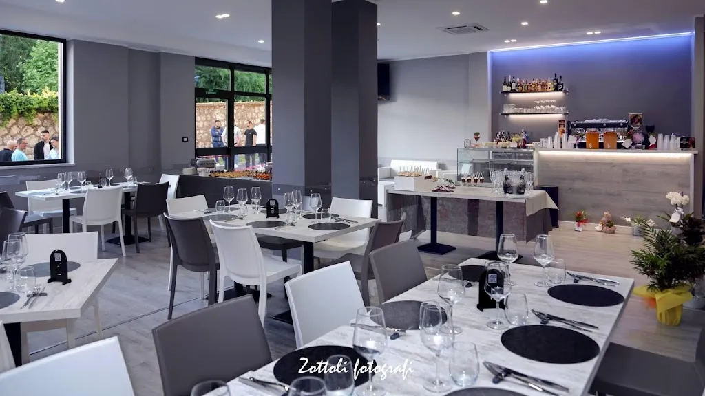 Al Bistrò 2.0 Pub Pizzeria Restaurant Winner Bar restaurant in Acerno