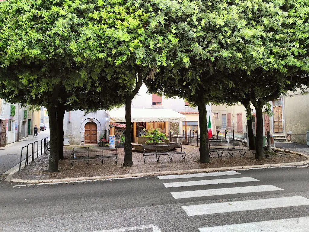 Dario Darteus_La Piazzetta Cafe & Restaurant_Acerno_recensione