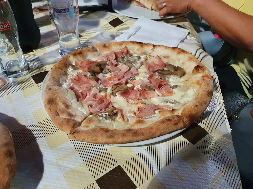 D'Urso Paninoteca_Acerno_slider_image_3