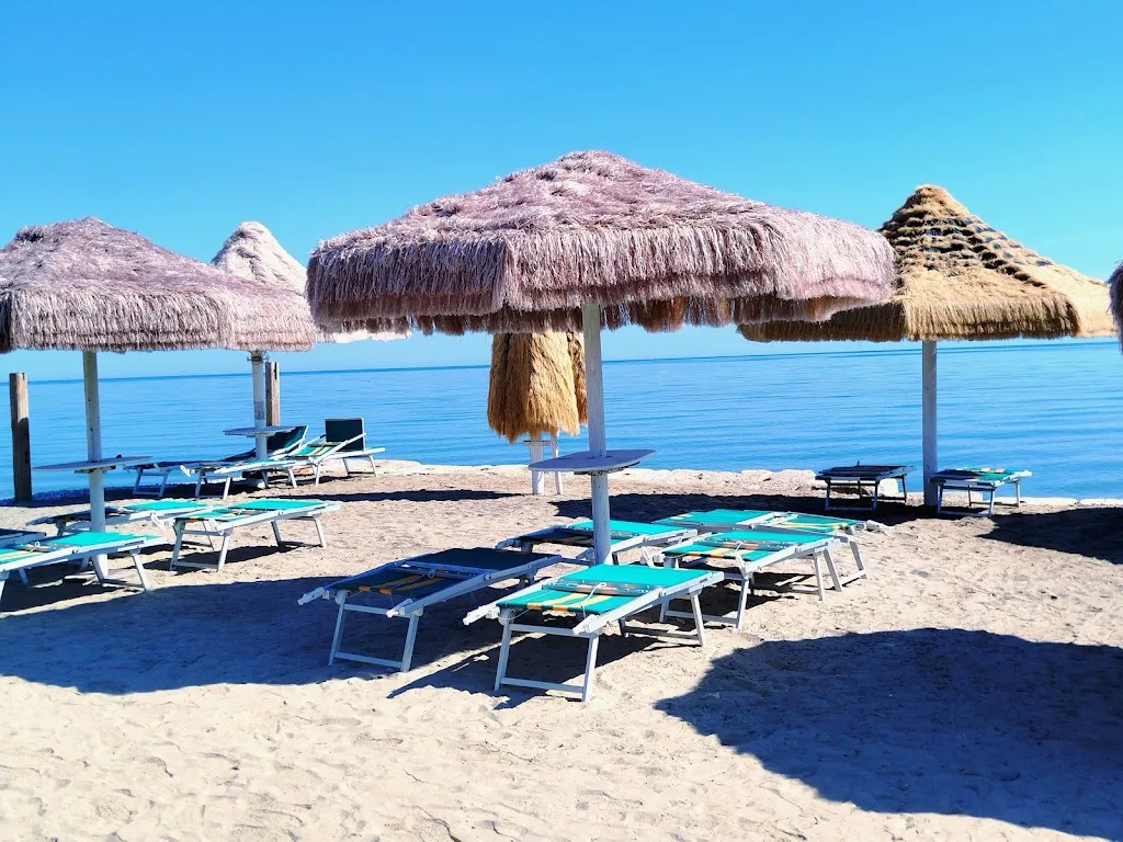 nicolino di lallo_La Contea del Mare_Fossacesia_review