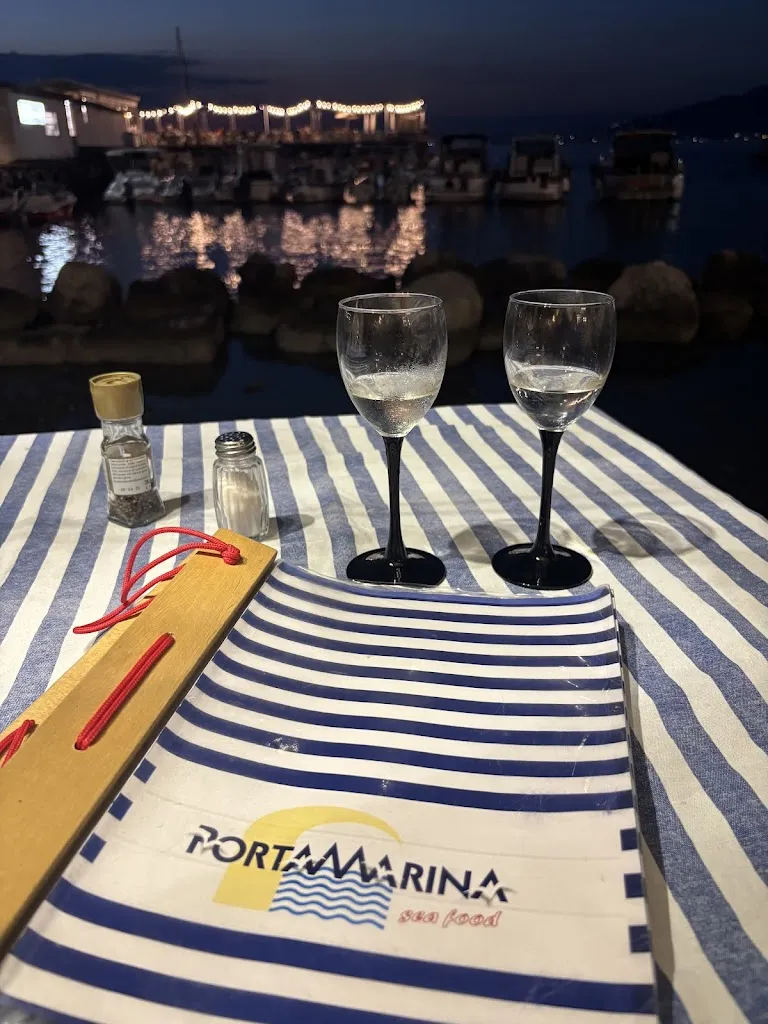 Janel Umbra_Porta Marina Seafood_Weather Station_review