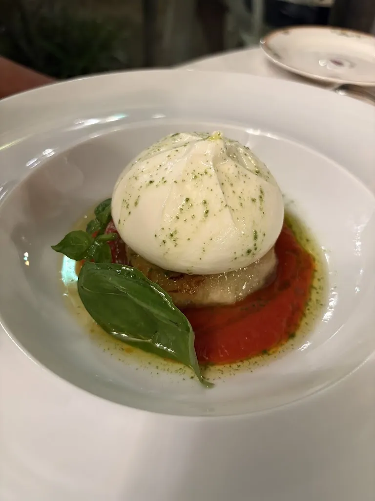 M&M Social Media_L'Antica Trattoria_Weather Station_review