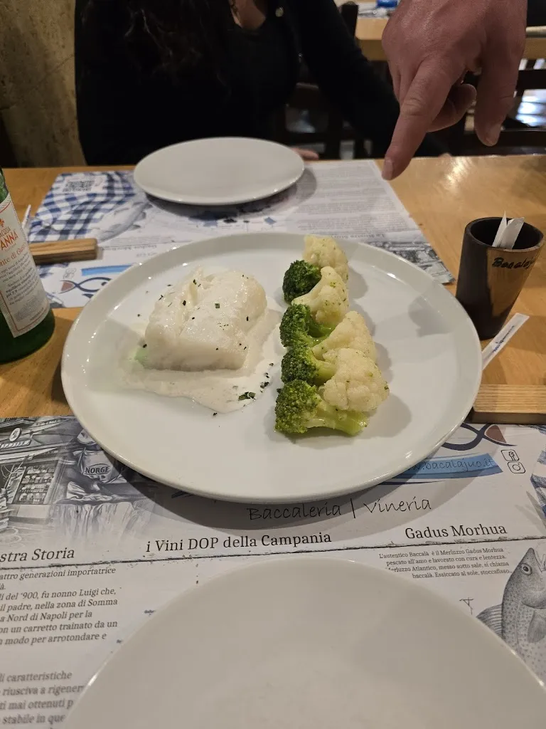 Alfredo Ivan Vitagliano_Bacalajuò_Acerra_review