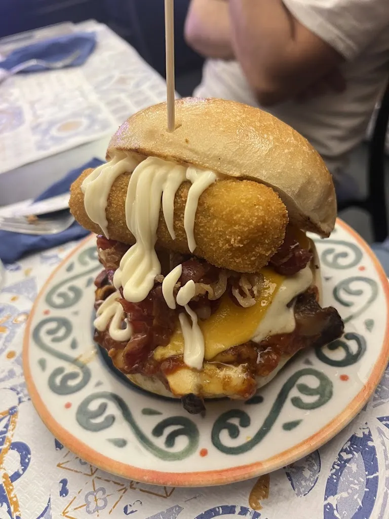 Teresa Esposito_Macelleria Hamburgeria Di Fiore dal 1953_Acerra_recensione