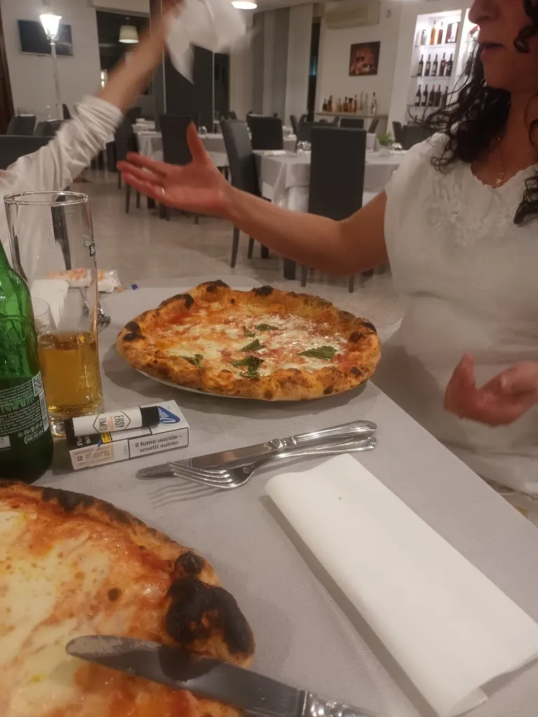 Francesco Ceparano iavarone_La Lanternina_Acerra_review