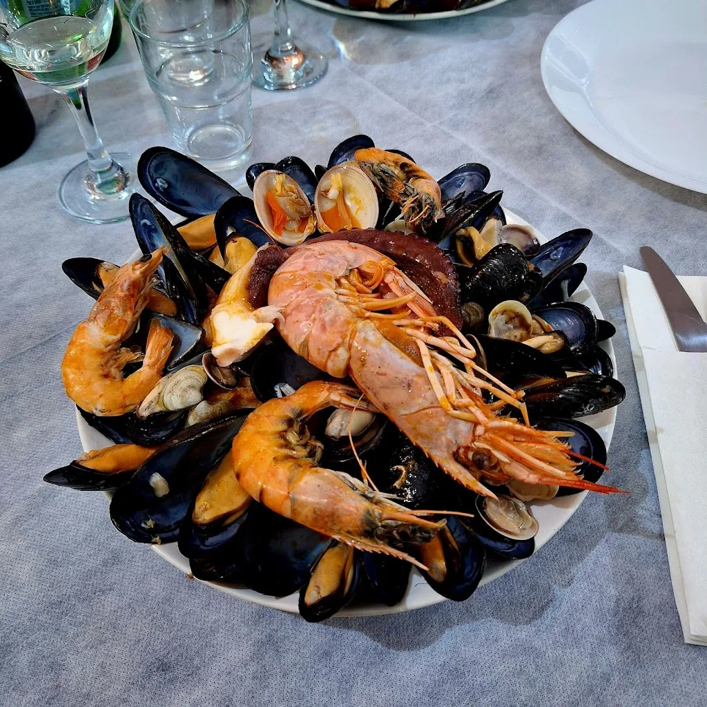 Gianni Pulcrano_Addo'Piscator corso Vittorio Emanuele n69/71Acerra_Acerra_review