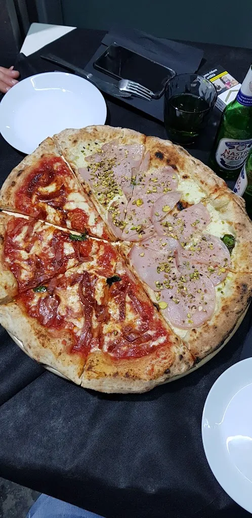 Menu_Pizzeria Chateau - F.lli De Rosa_Acerra_image_9