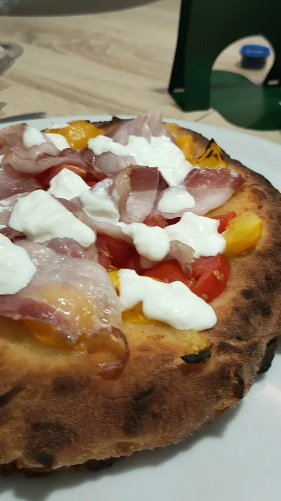 Pizzeria Chateau - F.lli De Rosa_Acerra_slider_image_2