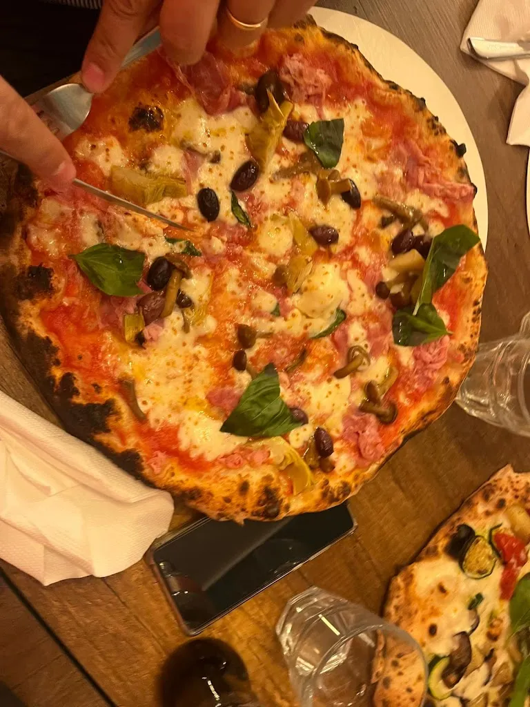 Luca736_Casa Giglio Pizzeria_Acerra_review