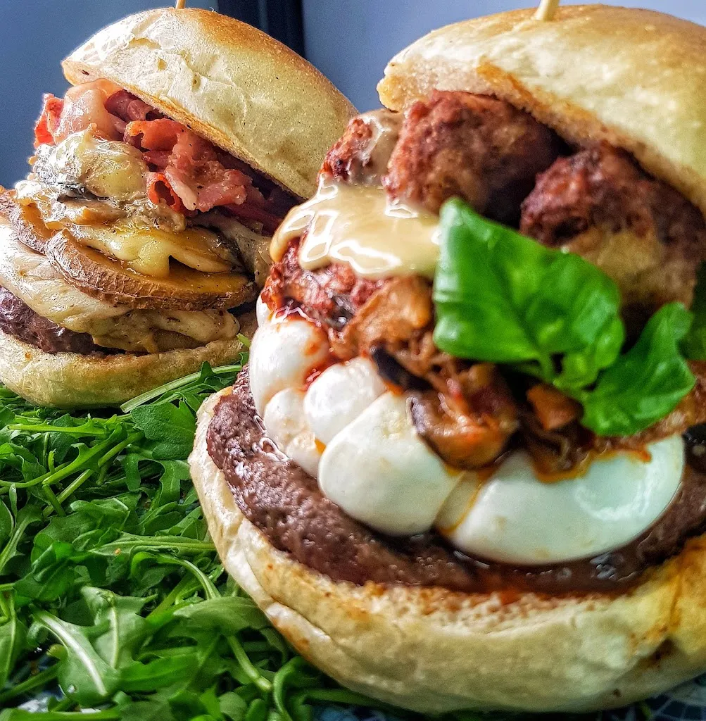 Menü_Royal burger_Acerra_Bild_3