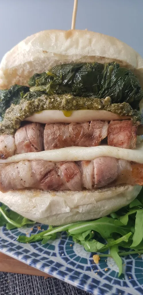 Menü_Royal burger_Acerra_Bild_4