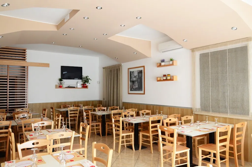 Pizzeria Totò e i Sapori restaurant in Acerra