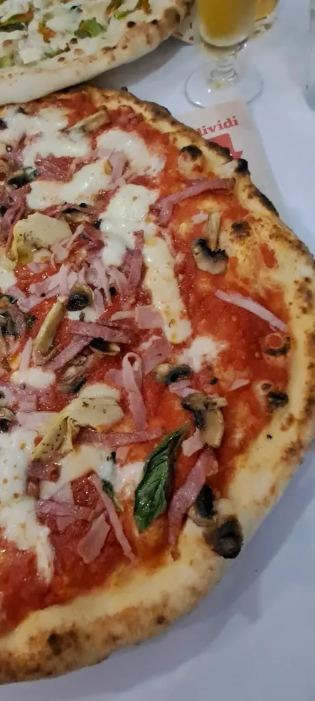 Pizzeria Totò e i Sapori_Acerra_slider_image_2