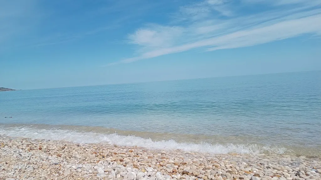 Megan Watkins_Lido Pesce Palombo_Fossacesia_review