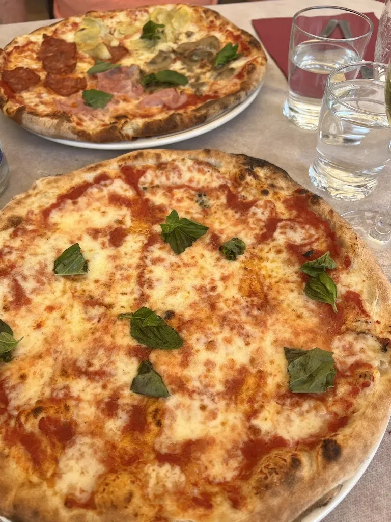 Jennifer Pareseau_Bar Pizzeria Da Nando di Acampora Ferdinando_Agerola_review