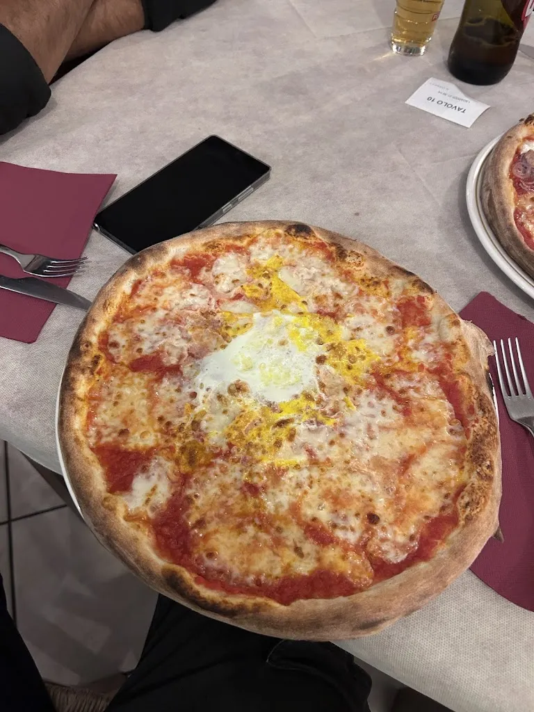 Sendil Selvam_Bar Pizzeria Da Nando di Acampora Ferdinando_Agerola_review