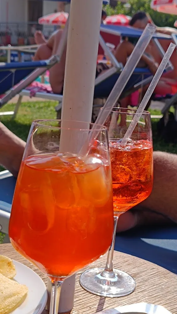 Elena Medem_Rabbit_Agerola_recensione