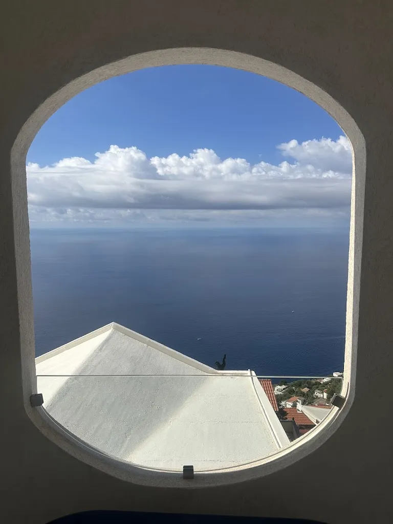 Robyn Besserman_Baccofurore Albergo Dipinto e Hostaria dal 1930_Agerola_review