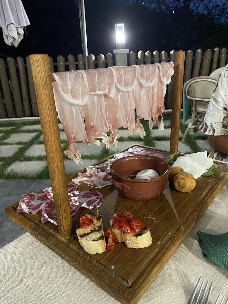 Grace H_Factory Grill_Agerola_review