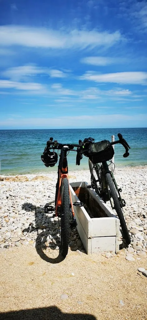 Ezio Luvisetto_Stazione Beach_Fossacesia_recensione