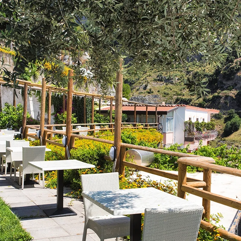 Hotel Holiday's Fico d'India_Agerola_slider_image_1