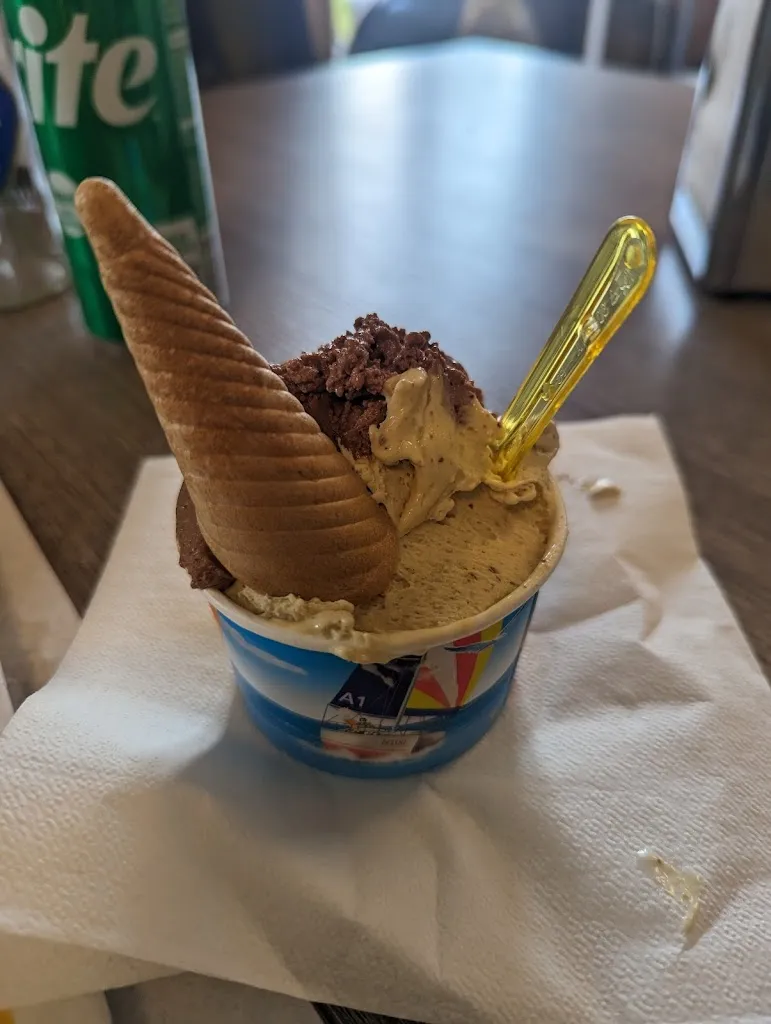 Bridget litalien_Dolcenera cafè_Agerola_review