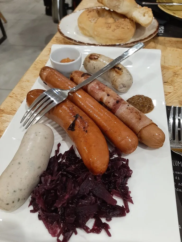 Finemunno Ristorante Pizzeria_Aiello del Sabato_slider_image_2